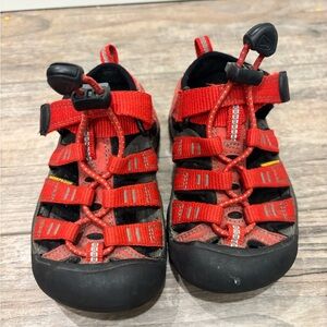 Keen Kids' Red and Black Outdoor Sandals Size 6